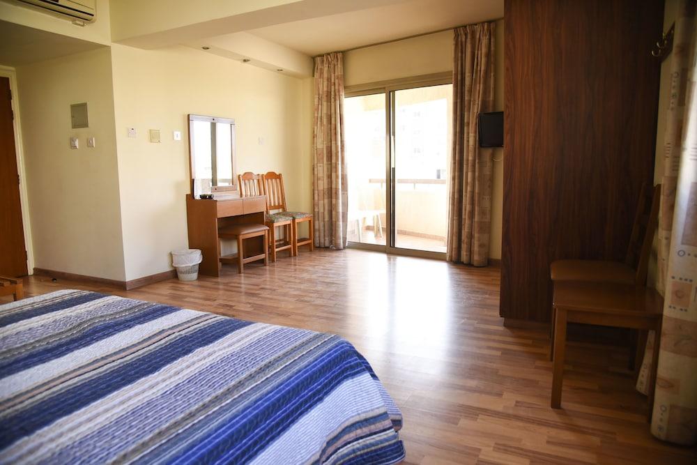Elysso Hotel Ларнака Экстерьер фото