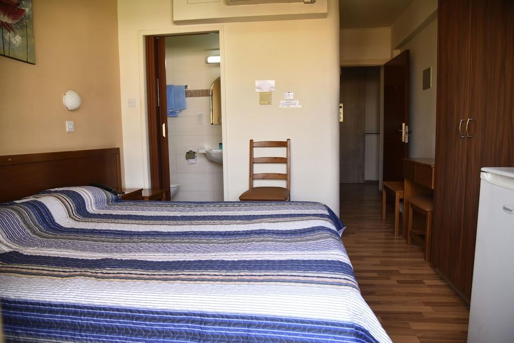 Elysso Hotel Ларнака Экстерьер фото